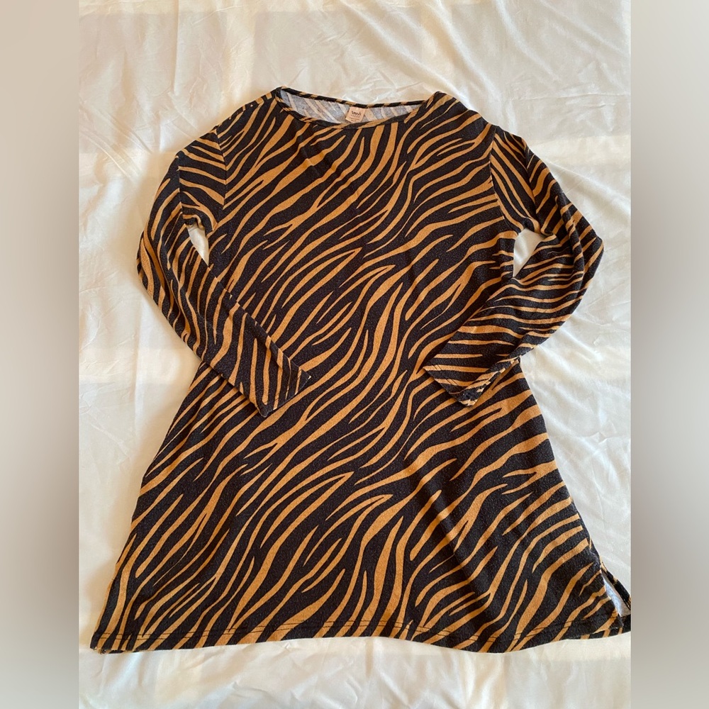 3 for 15$! Smash + Tess Lounge Tiger Print Oversized Rayon/Cotton Dress.